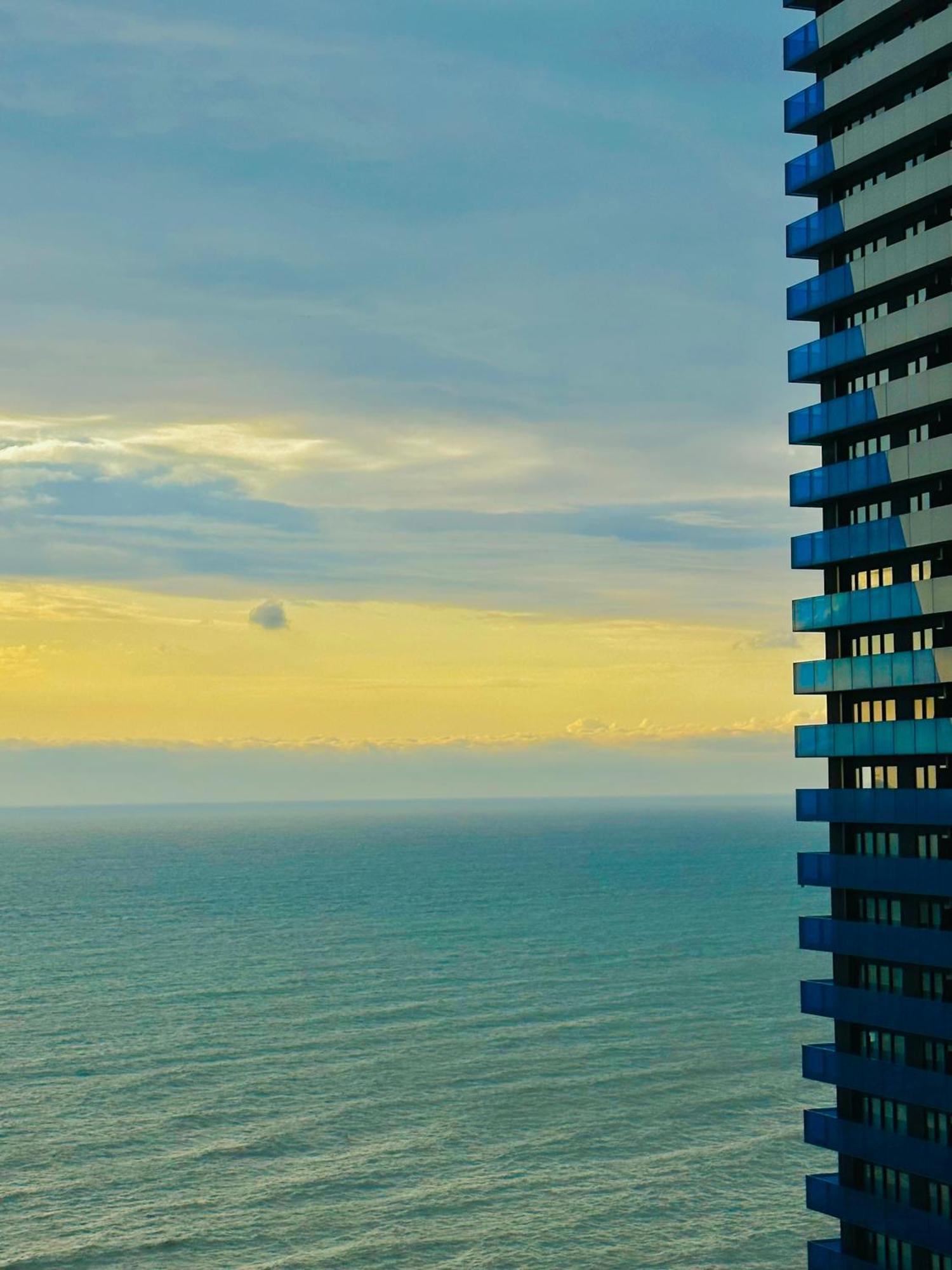 New Orbi Batumi Hotel Exterior photo